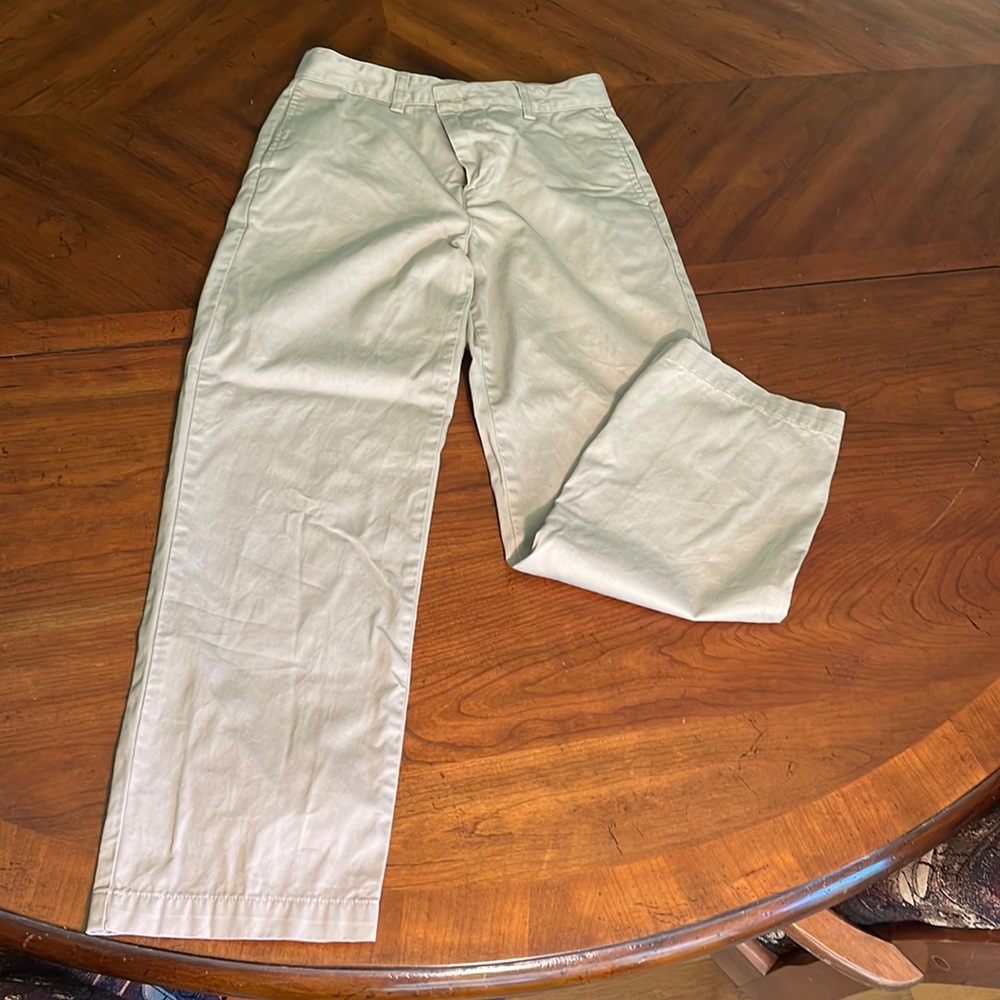 Boys Vineyard Vines, khaki pants, size 12